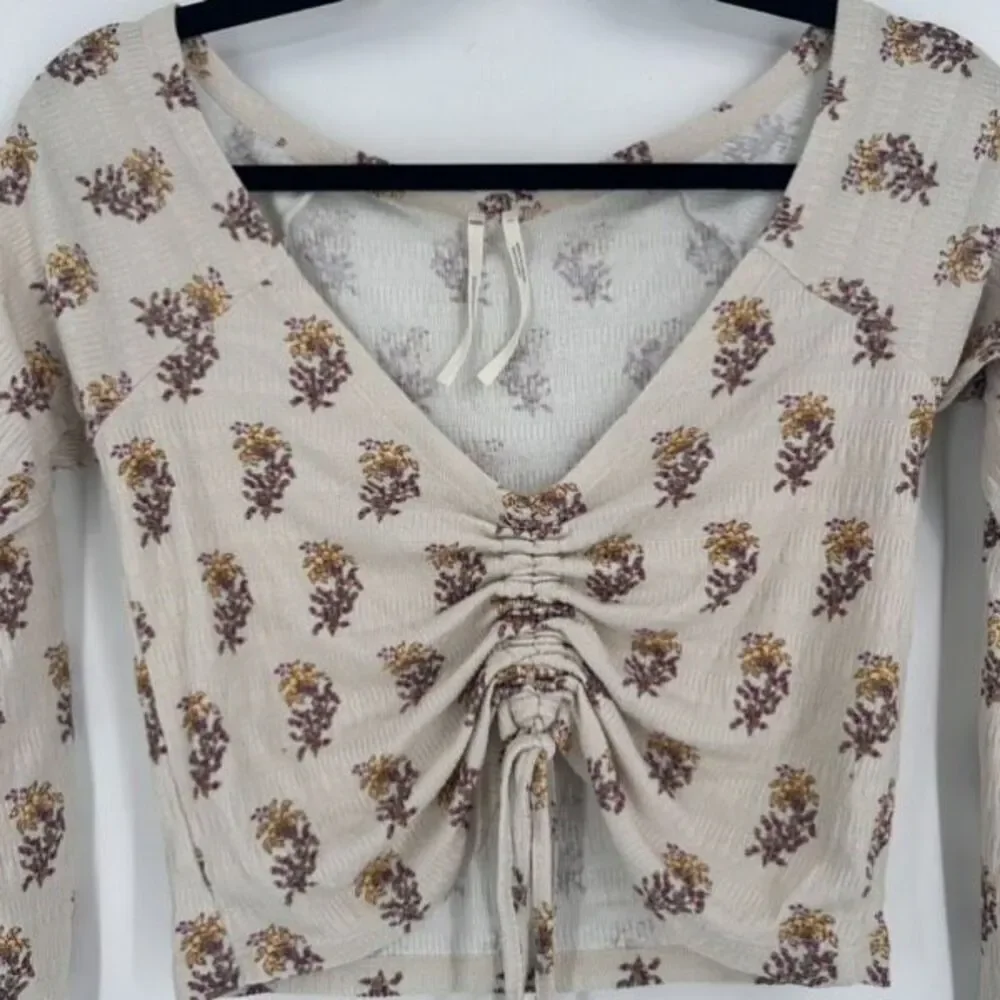 Anthropologie Sabrina Cinched‎ Crop Top Shirt neutral floral color Small Boho